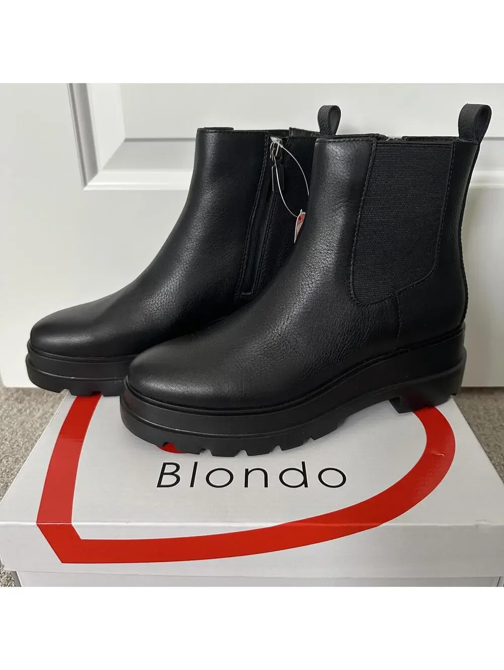 Blondo Jelina Waterproof Bootie Black Leather NIB Size 7